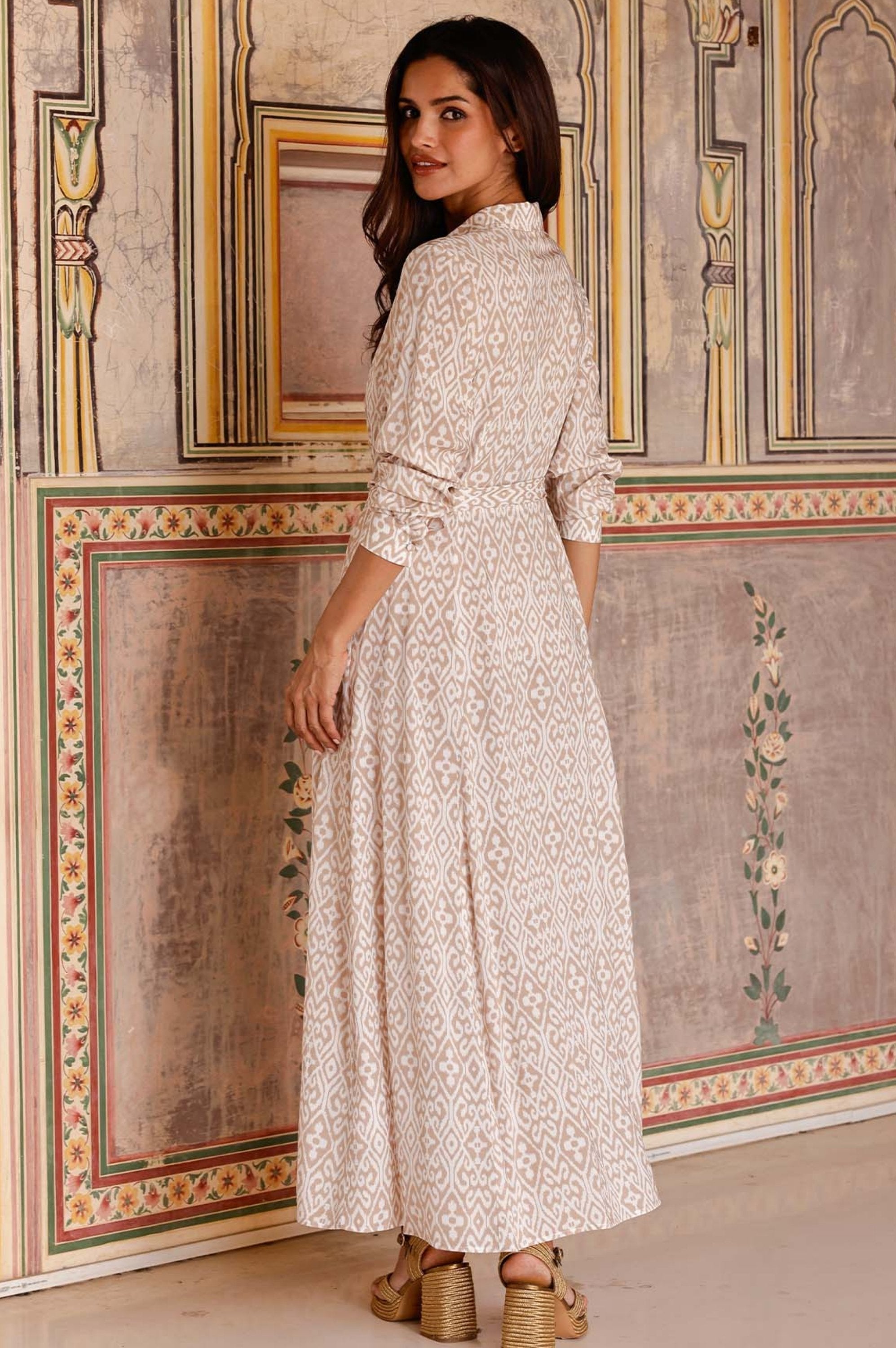 Eliza EcoVero Shirt Dress | Taupe/White