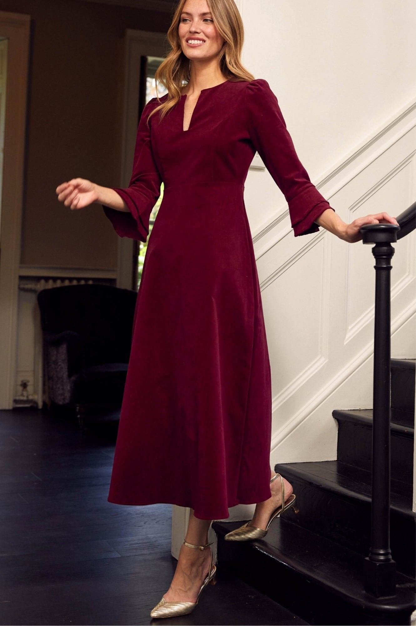 Jocelyn V-Neck 3/4 Sleeve Stretch Corduroy Dress | Wine
