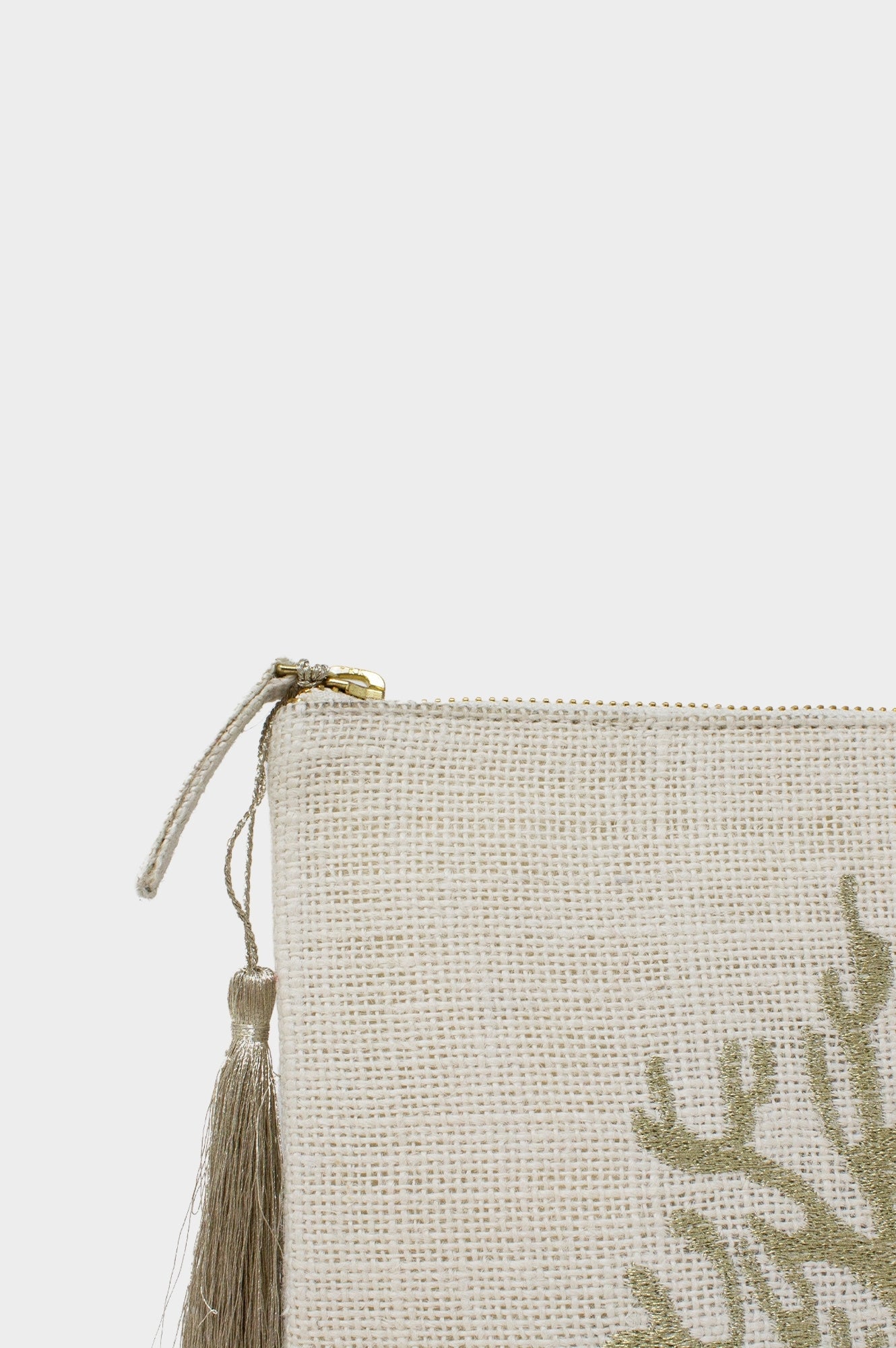 Coral Clutch | White/Gold