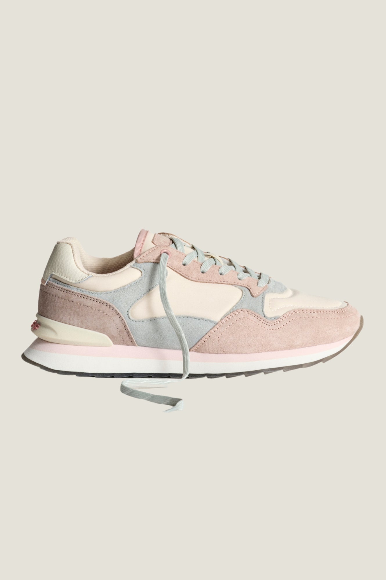 HOFF Saint Louis Trainer | Neutral